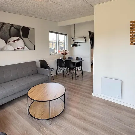 아파트 2 Bedroom Cozy In