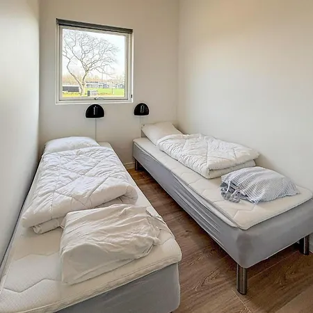 2 Bedroom Cozy In * 바이엔